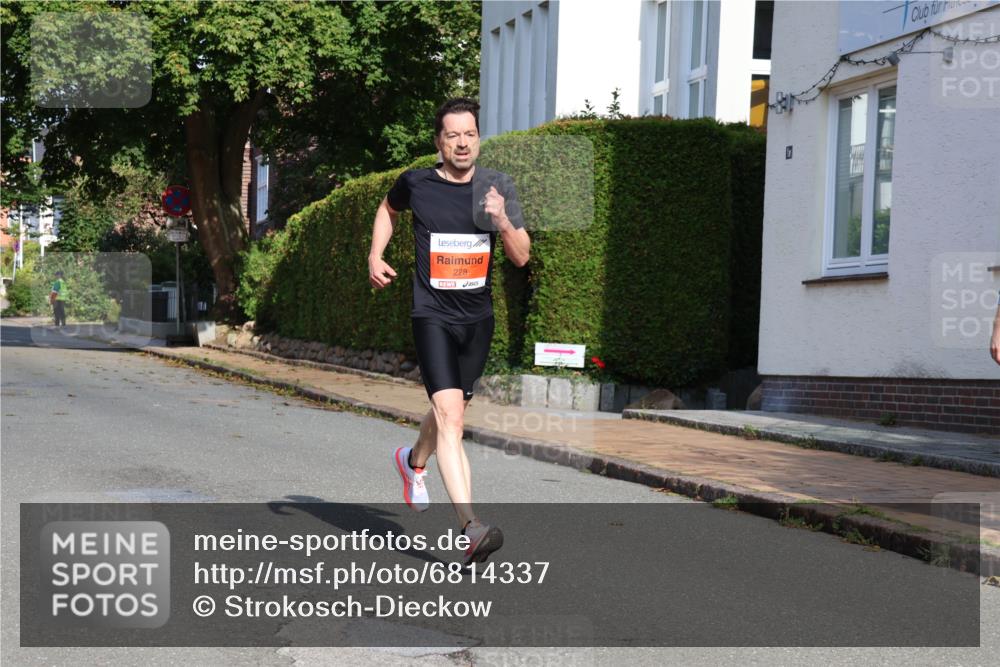 25.08.2024 - 20. Blankeneser Heldenlauf Strokosch-Dieckow http://msf.ph/oto/6814337 25.08.2024 09:37:03 Ziel 228 meine-sportfotos.de