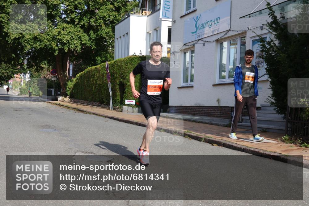 25.08.2024 - 20. Blankeneser Heldenlauf Strokosch-Dieckow http://msf.ph/oto/6814341 25.08.2024 09:37:04 Ziel 228 meine-sportfotos.de