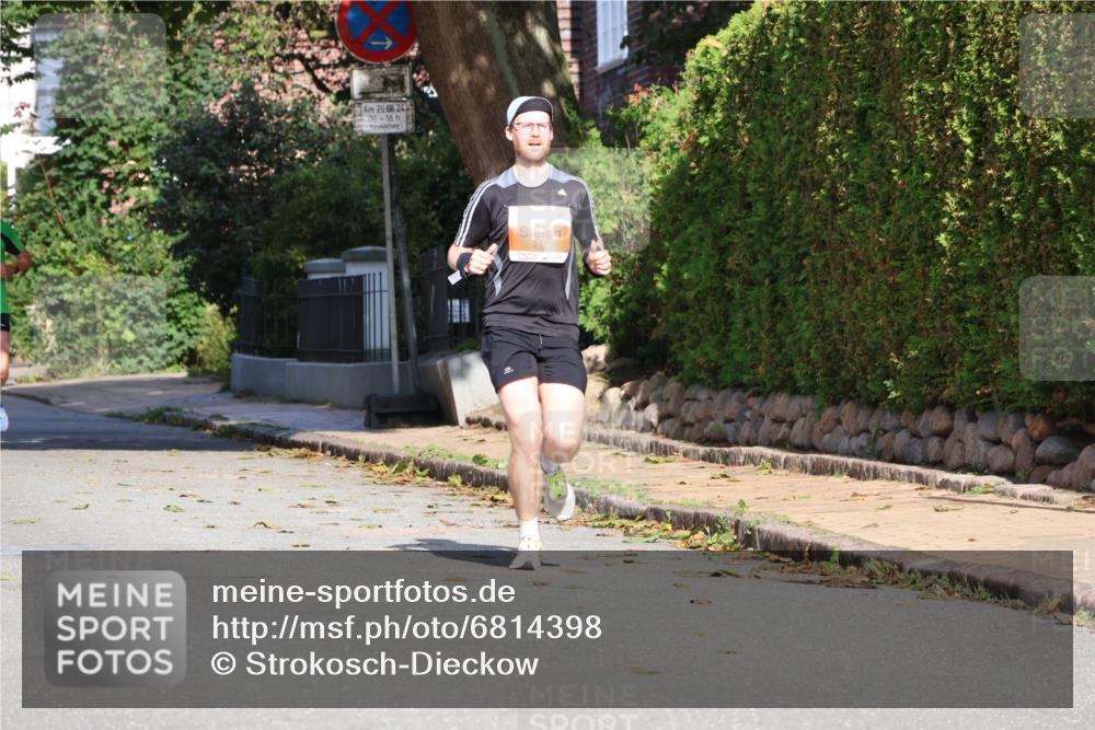 25.08.2024 - 20. Blankeneser Heldenlauf Strokosch-Dieckow http://msf.ph/oto/6814398 25.08.2024 09:37:51 Ziel 209, 242 meine-sportfotos.de