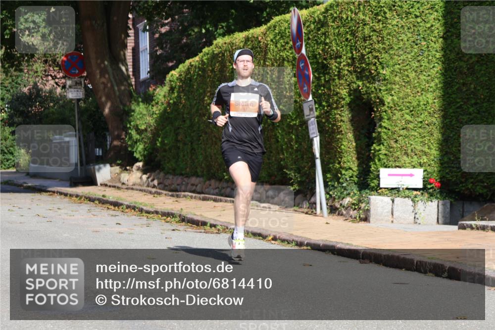 25.08.2024 - 20. Blankeneser Heldenlauf Strokosch-Dieckow http://msf.ph/oto/6814410 25.08.2024 09:37:53 Ziel 209, 242 meine-sportfotos.de