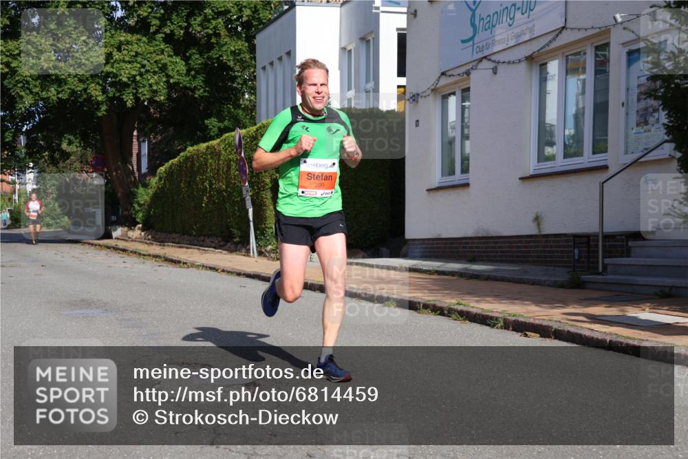25.08.2024 - 20. Blankeneser Heldenlauf Strokosch-Dieckow http://msf.ph/oto/6814459 25.08.2024 09:37:59 Ziel 205, 209 meine-sportfotos.de