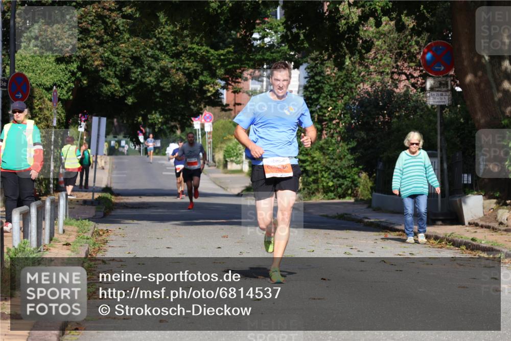25.08.2024 - 20. Blankeneser Heldenlauf Strokosch-Dieckow http://msf.ph/oto/6814537 25.08.2024 09:39:08 Ziel 126, 145 meine-sportfotos.de