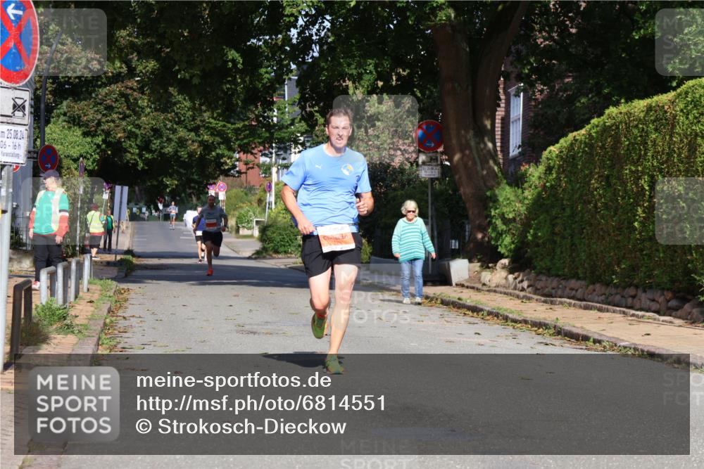 25.08.2024 - 20. Blankeneser Heldenlauf Strokosch-Dieckow http://msf.ph/oto/6814551 25.08.2024 09:39:09 Ziel 126, 145 meine-sportfotos.de