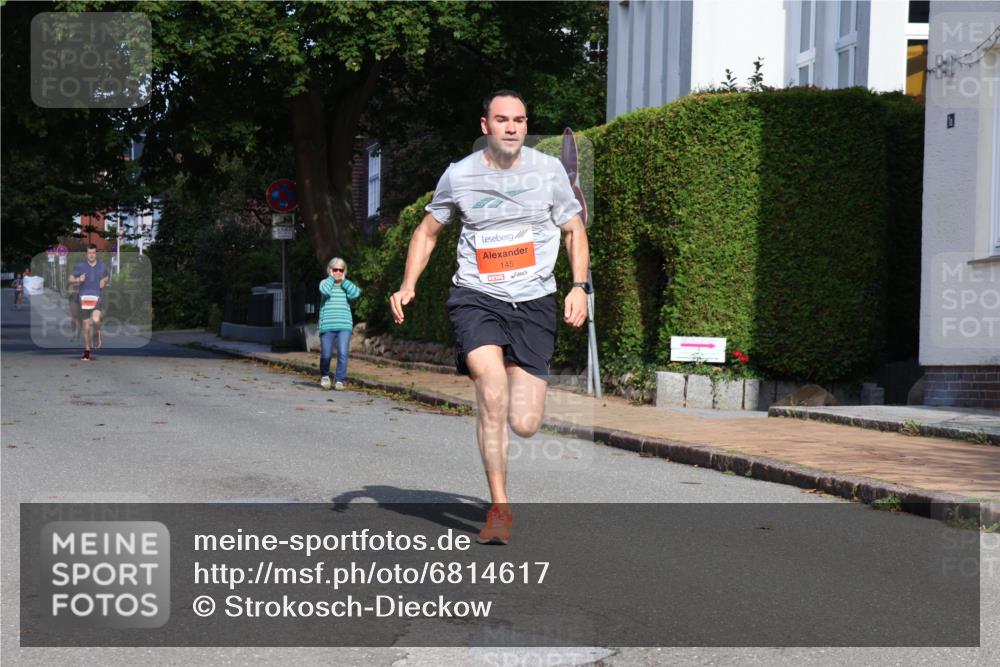 25.08.2024 - 20. Blankeneser Heldenlauf Strokosch-Dieckow http://msf.ph/oto/6814617 25.08.2024 09:39:16 Ziel 145, 156, 265 meine-sportfotos.de