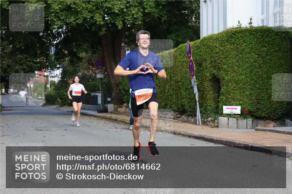 25.08.2024 - 20. Blankeneser Heldenlauf Strokosch-Dieckow http://msf.ph/oto/6814662 25.08.2024 09:39:22 Ziel 156, 265 meine-sportfotos.de