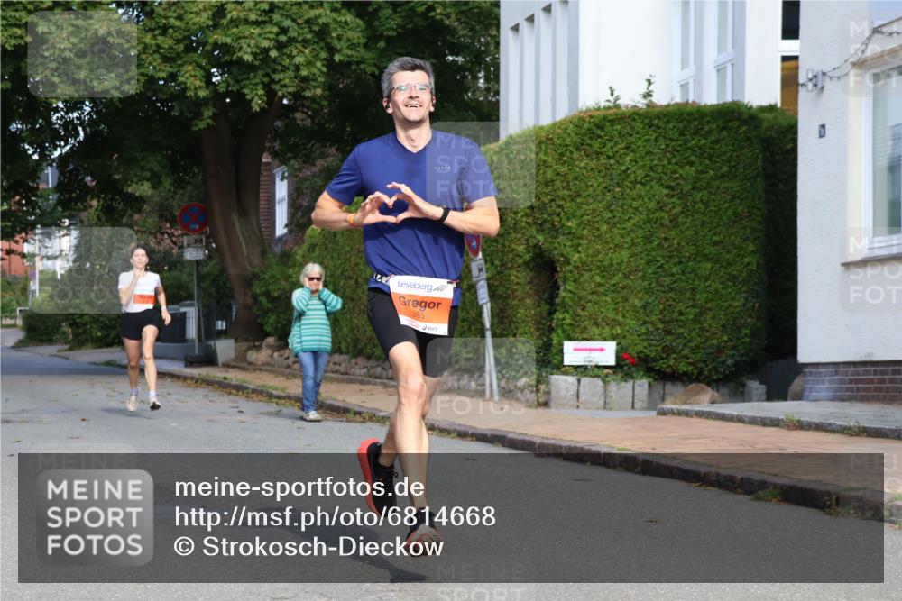 25.08.2024 - 20. Blankeneser Heldenlauf Strokosch-Dieckow http://msf.ph/oto/6814668 25.08.2024 09:39:22 Ziel 156, 265 meine-sportfotos.de