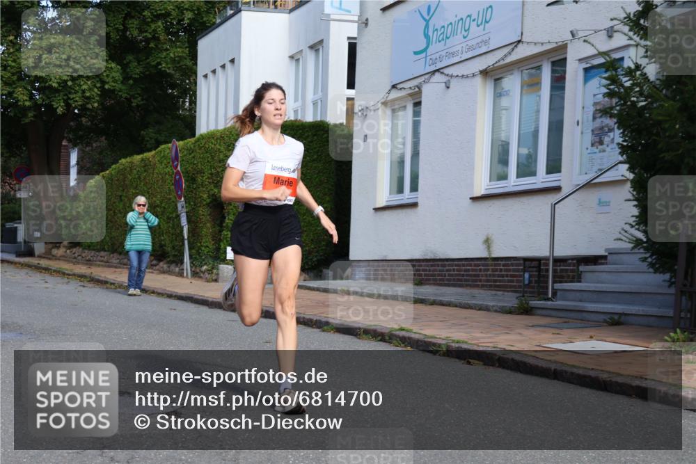 25.08.2024 - 20. Blankeneser Heldenlauf Strokosch-Dieckow http://msf.ph/oto/6814700 25.08.2024 09:39:25 Ziel 156, 265 meine-sportfotos.de