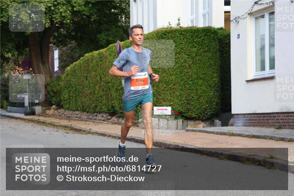 25.08.2024 - 20. Blankeneser Heldenlauf Strokosch-Dieckow http://msf.ph/oto/6814727 25.08.2024 09:39:43 Ziel 208 meine-sportfotos.de