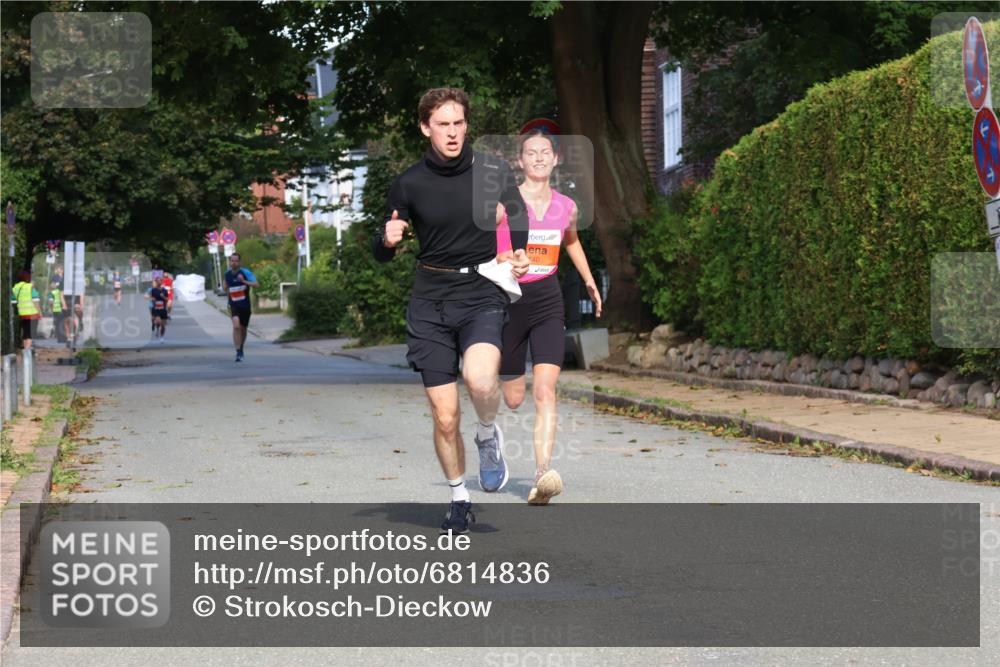25.08.2024 - 20. Blankeneser Heldenlauf Strokosch-Dieckow http://msf.ph/oto/6814836 25.08.2024 09:40:16 Ziel 140, 198, 262 meine-sportfotos.de