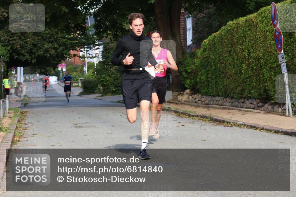 25.08.2024 - 20. Blankeneser Heldenlauf Strokosch-Dieckow http://msf.ph/oto/6814840 25.08.2024 09:40:16 Ziel 140, 198, 262 meine-sportfotos.de
