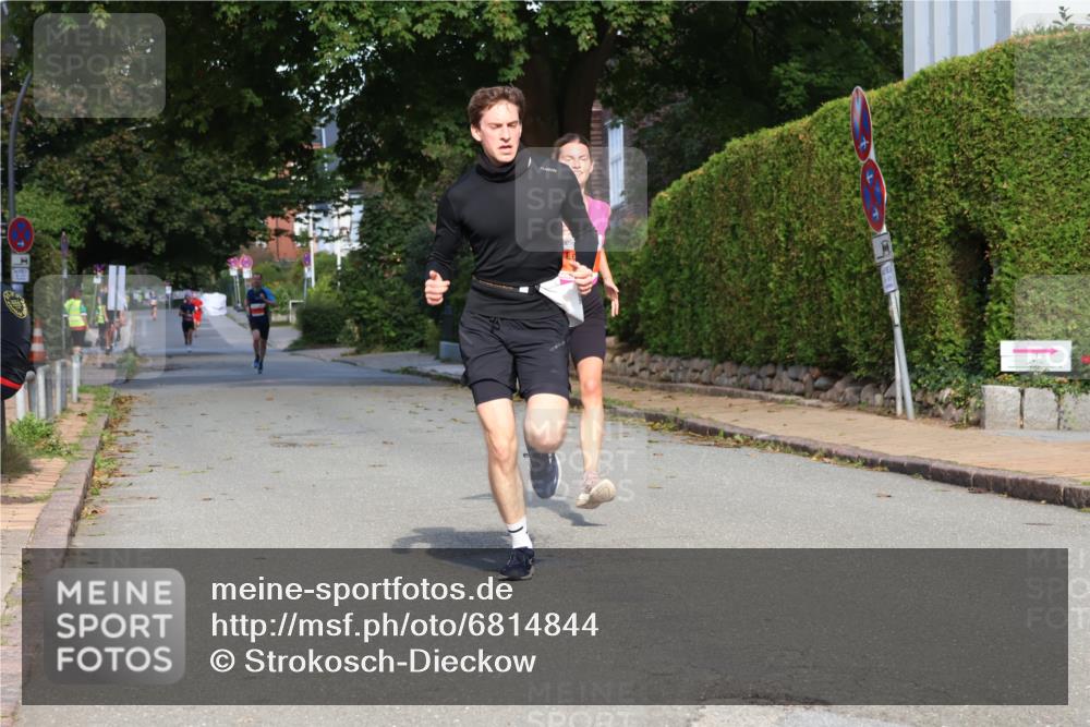 25.08.2024 - 20. Blankeneser Heldenlauf Strokosch-Dieckow http://msf.ph/oto/6814844 25.08.2024 09:40:16 Ziel 140, 198, 262 meine-sportfotos.de