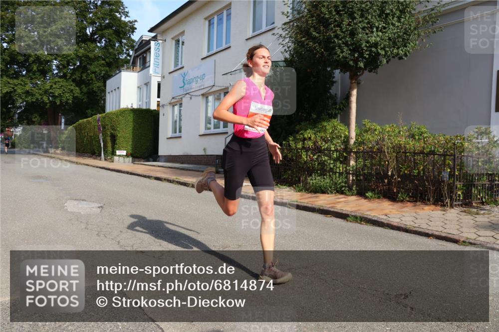 25.08.2024 - 20. Blankeneser Heldenlauf Strokosch-Dieckow http://msf.ph/oto/6814874 25.08.2024 09:40:18 Ziel 140, 198, 262 meine-sportfotos.de