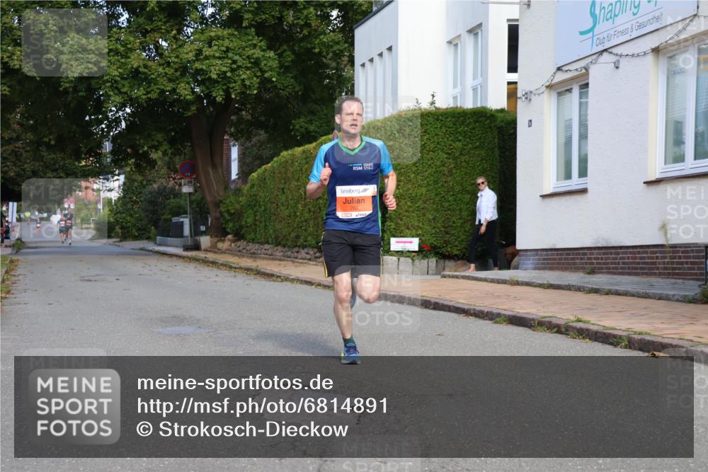 25.08.2024 - 20. Blankeneser Heldenlauf Strokosch-Dieckow http://msf.ph/oto/6814891 25.08.2024 09:40:25 Ziel 262 meine-sportfotos.de