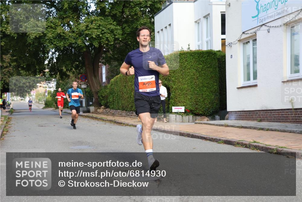 25.08.2024 - 20. Blankeneser Heldenlauf Strokosch-Dieckow http://msf.ph/oto/6814930 25.08.2024 09:40:39 Ziel 137, 152, 204, 244 meine-sportfotos.de