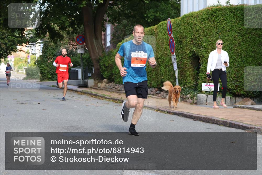 25.08.2024 - 20. Blankeneser Heldenlauf Strokosch-Dieckow http://msf.ph/oto/6814943 25.08.2024 09:40:41 Ziel 137, 152, 204, 244 meine-sportfotos.de