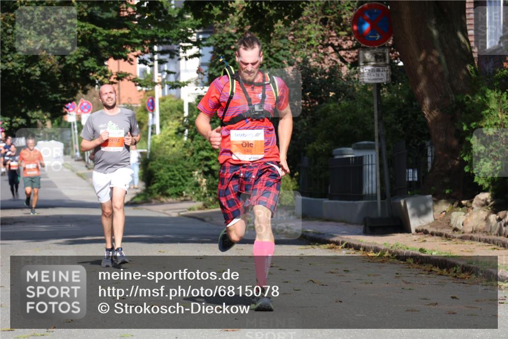 25.08.2024 - 20. Blankeneser Heldenlauf Strokosch-Dieckow http://msf.ph/oto/6815078 25.08.2024 09:41:21 Ziel 105, 148, 206 meine-sportfotos.de