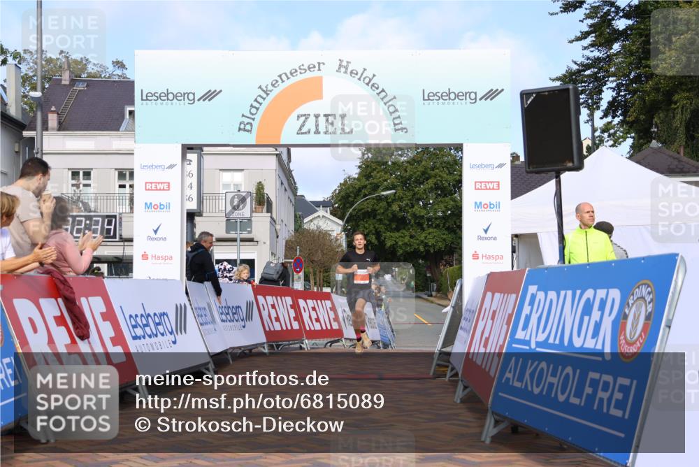 25.08.2024 - 20. Blankeneser Heldenlauf Strokosch-Dieckow http://msf.ph/oto/6815089 25.08.2024 09:33:07 Ziel 182 meine-sportfotos.de