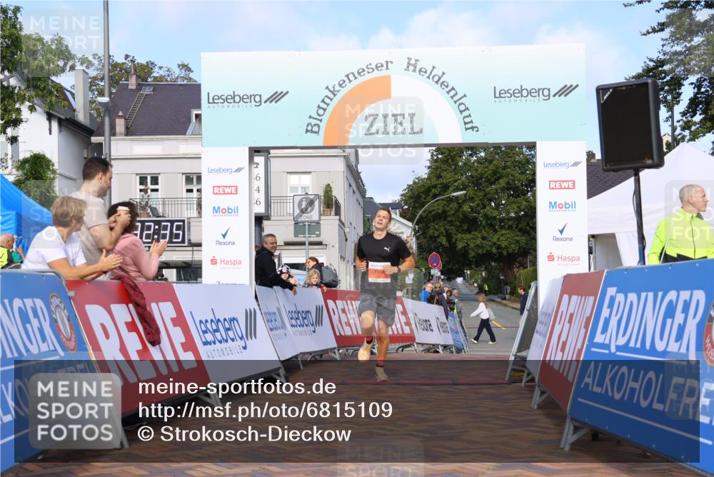 25.08.2024 - 20. Blankeneser Heldenlauf Strokosch-Dieckow http://msf.ph/oto/6815109 25.08.2024 09:33:08 Ziel 182 meine-sportfotos.de