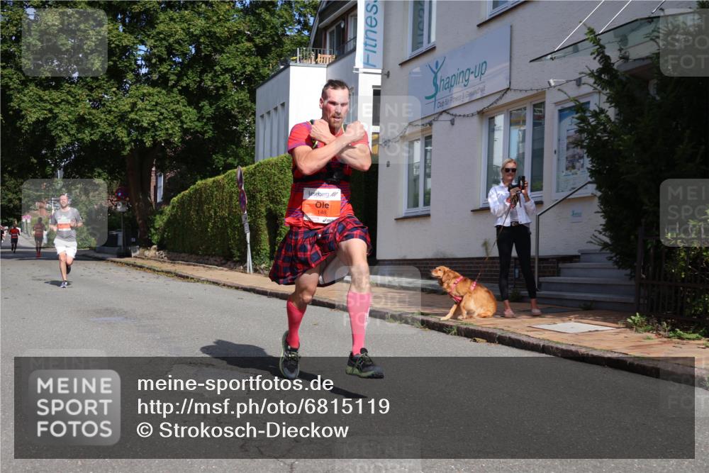 25.08.2024 - 20. Blankeneser Heldenlauf Strokosch-Dieckow http://msf.ph/oto/6815119 25.08.2024 09:41:25 Ziel 105, 148, 288 meine-sportfotos.de
