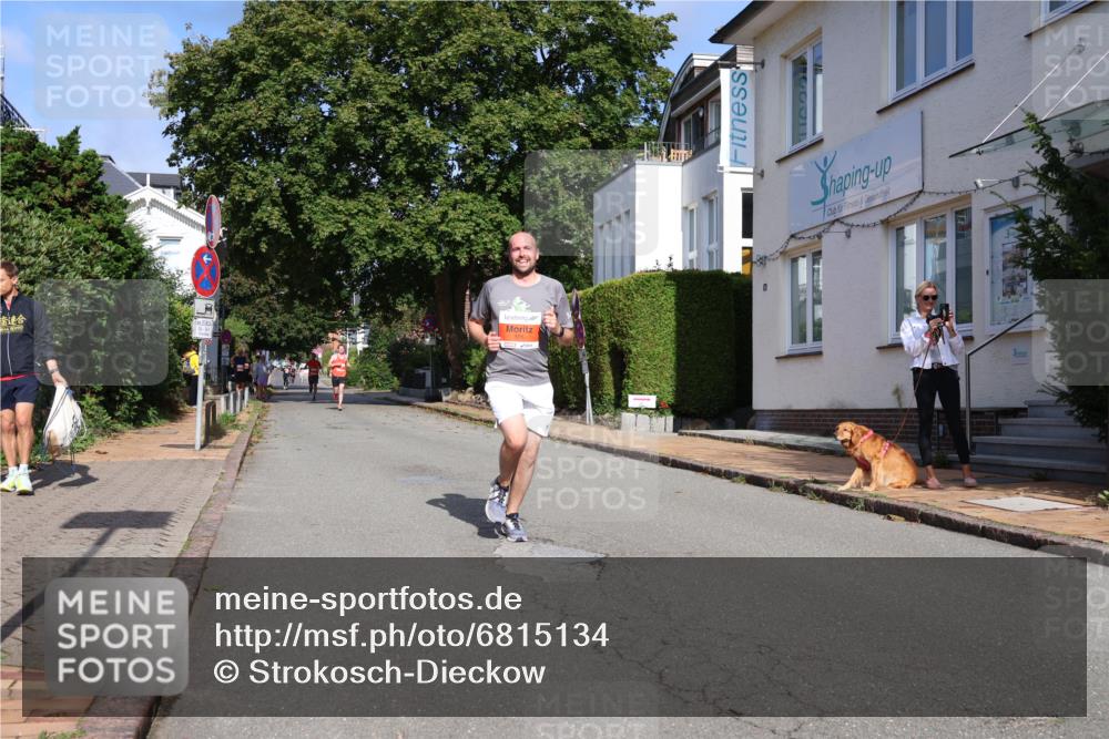 25.08.2024 - 20. Blankeneser Heldenlauf Strokosch-Dieckow http://msf.ph/oto/6815134 25.08.2024 09:41:28 Ziel 105, 121, 288 meine-sportfotos.de