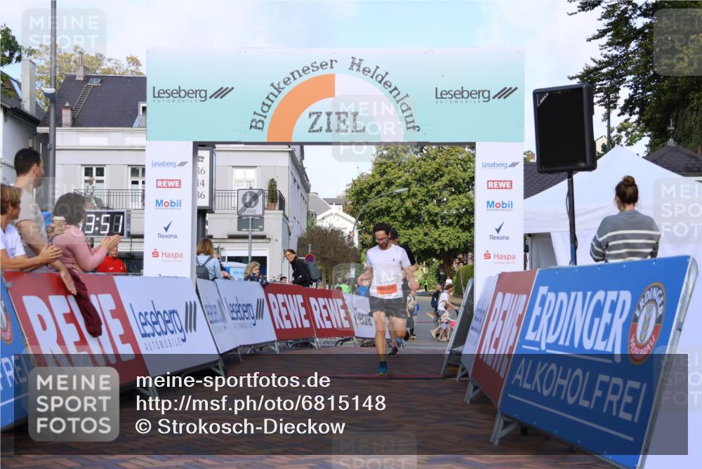 25.08.2024 - 20. Blankeneser Heldenlauf Strokosch-Dieckow http://msf.ph/oto/6815148 25.08.2024 09:34:25 Ziel 158, 270 meine-sportfotos.de