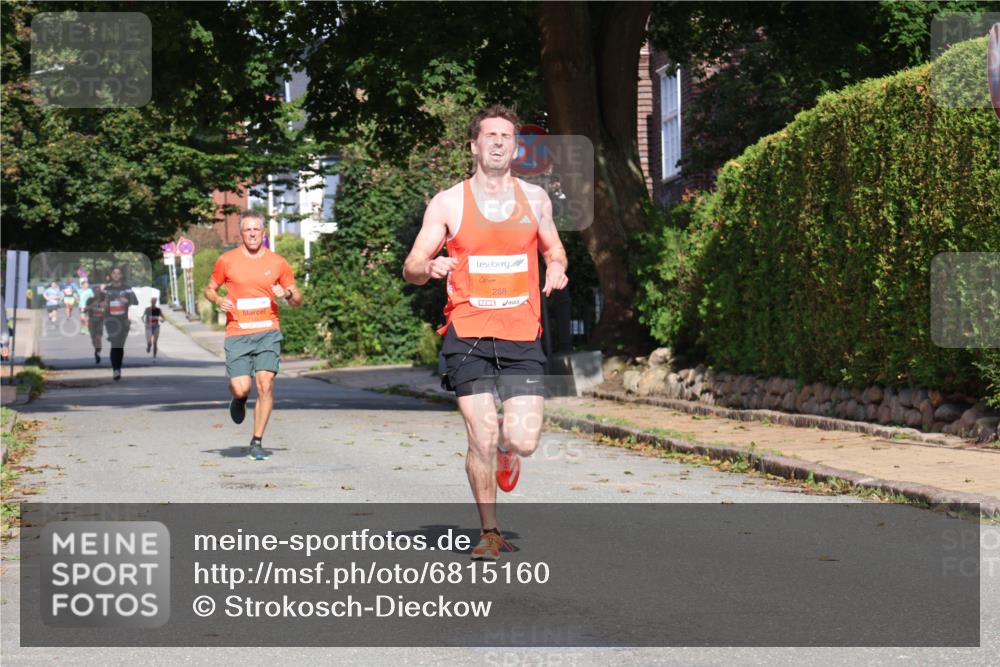 25.08.2024 - 20. Blankeneser Heldenlauf Strokosch-Dieckow http://msf.ph/oto/6815160 25.08.2024 09:41:33 Ziel 121, 288 meine-sportfotos.de