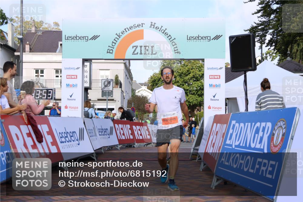25.08.2024 - 20. Blankeneser Heldenlauf Strokosch-Dieckow http://msf.ph/oto/6815192 25.08.2024 09:34:26 Ziel 158, 270 meine-sportfotos.de