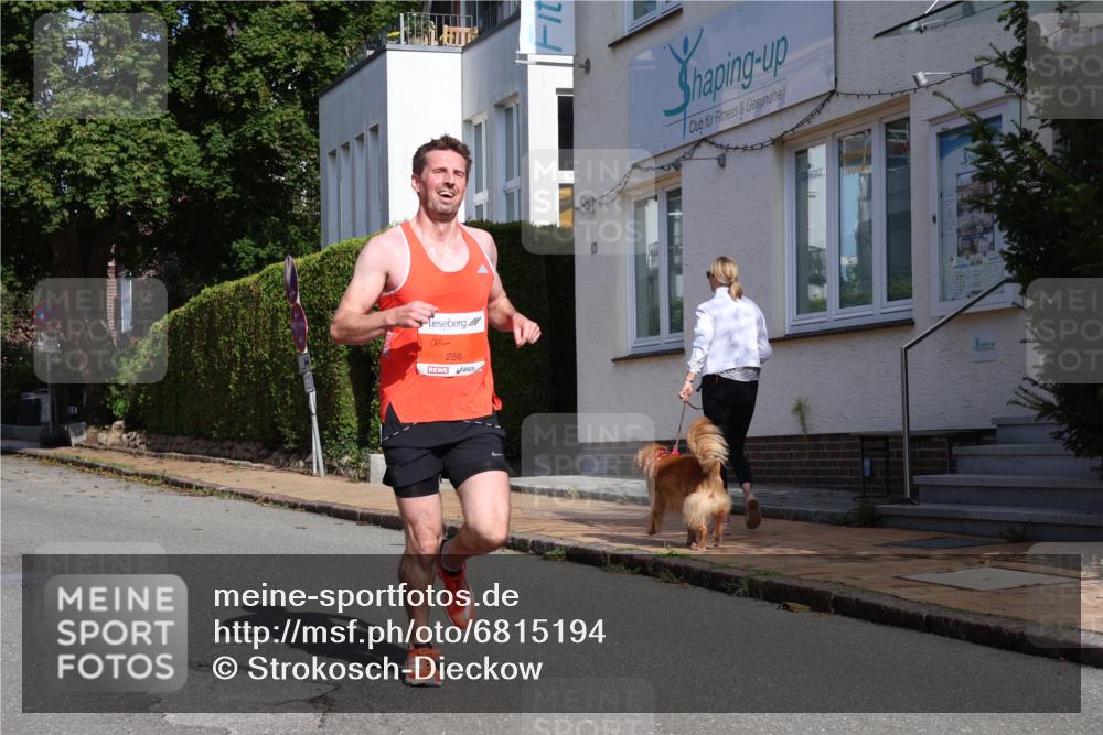 25.08.2024 - 20. Blankeneser Heldenlauf Strokosch-Dieckow http://msf.ph/oto/6815194 25.08.2024 09:41:35 Ziel 121, 288 meine-sportfotos.de