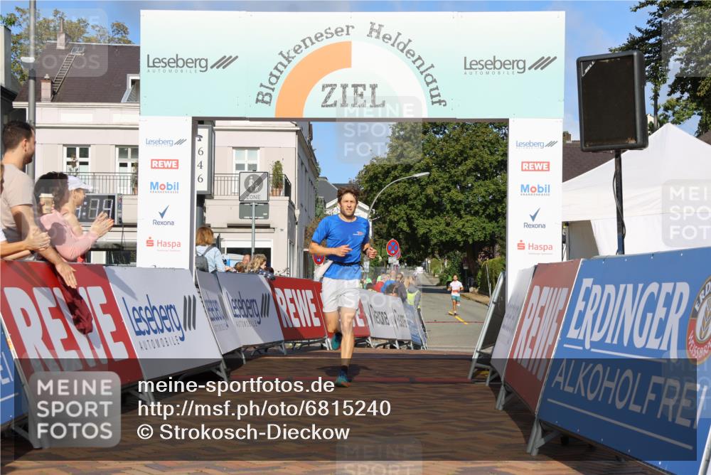 25.08.2024 - 20. Blankeneser Heldenlauf Strokosch-Dieckow http://msf.ph/oto/6815240 25.08.2024 09:34:48 Ziel 235 meine-sportfotos.de