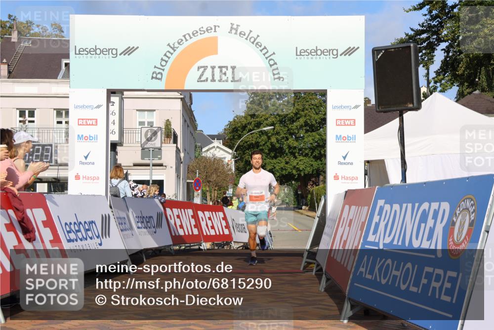 25.08.2024 - 20. Blankeneser Heldenlauf Strokosch-Dieckow http://msf.ph/oto/6815290 25.08.2024 09:34:57 Ziel 287 meine-sportfotos.de