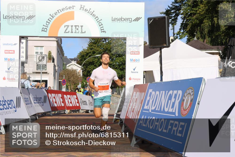 25.08.2024 - 20. Blankeneser Heldenlauf Strokosch-Dieckow http://msf.ph/oto/6815311 25.08.2024 09:34:58 Ziel 287 meine-sportfotos.de