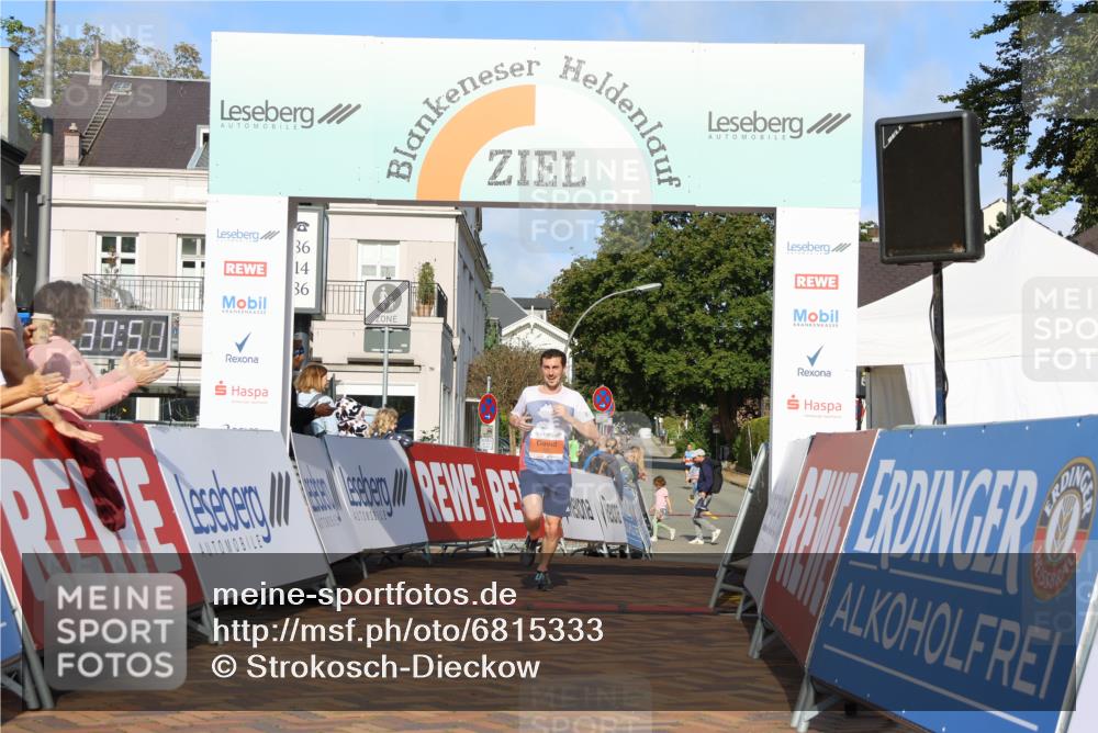 25.08.2024 - 20. Blankeneser Heldenlauf Strokosch-Dieckow http://msf.ph/oto/6815333 25.08.2024 09:35:25 Ziel 160 meine-sportfotos.de