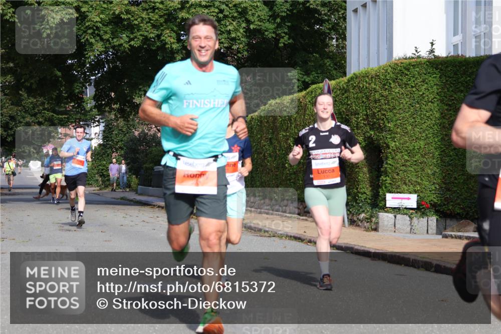 25.08.2024 - 20. Blankeneser Heldenlauf Strokosch-Dieckow http://msf.ph/oto/6815372 25.08.2024 09:42:04 Ziel 110, 125, 130, 167, 175, 223, 264 meine-sportfotos.de
