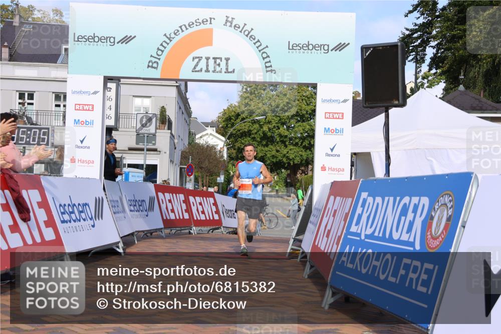 25.08.2024 - 20. Blankeneser Heldenlauf Strokosch-Dieckow http://msf.ph/oto/6815382 25.08.2024 09:35:39 Ziel 291 meine-sportfotos.de