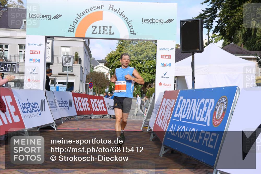 25.08.2024 - 20. Blankeneser Heldenlauf Strokosch-Dieckow http://msf.ph/oto/6815412 25.08.2024 09:35:41 Ziel 291 meine-sportfotos.de