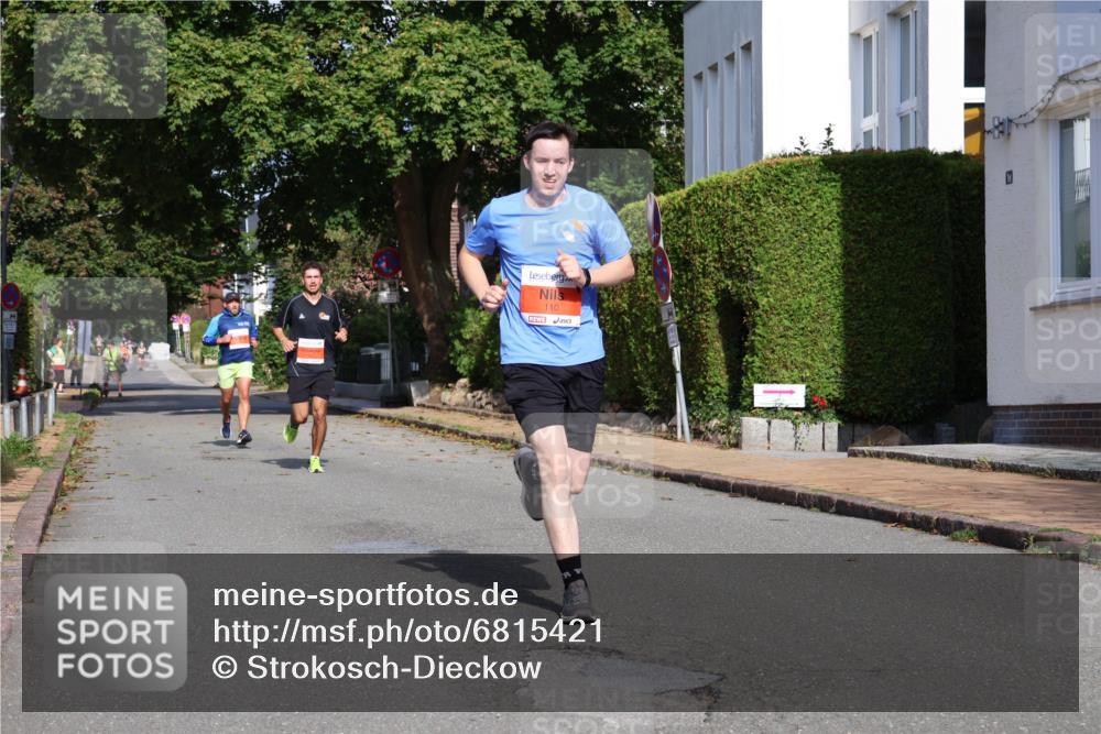 25.08.2024 - 20. Blankeneser Heldenlauf Strokosch-Dieckow http://msf.ph/oto/6815421 25.08.2024 09:42:08 Ziel 110, 125, 130, 167, 175, 223, 264 meine-sportfotos.de