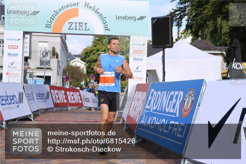 25.08.2024 - 20. Blankeneser Heldenlauf Strokosch-Dieckow http://msf.ph/oto/6815426 25.08.2024 09:35:41 Ziel 291 meine-sportfotos.de