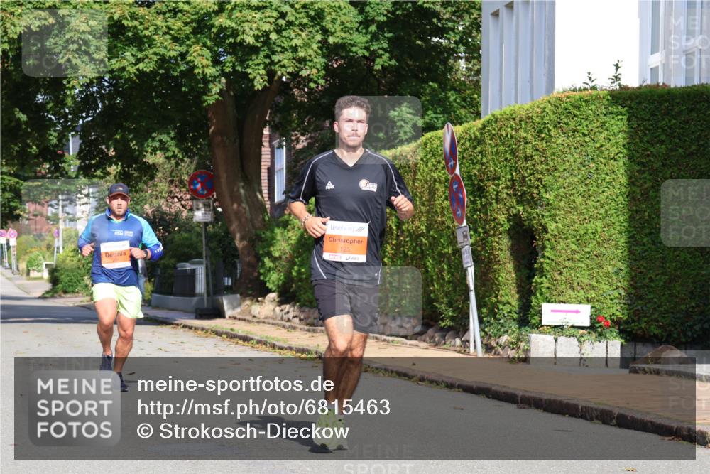 25.08.2024 - 20. Blankeneser Heldenlauf Strokosch-Dieckow http://msf.ph/oto/6815463 25.08.2024 09:42:10 Ziel 110, 125, 264 meine-sportfotos.de