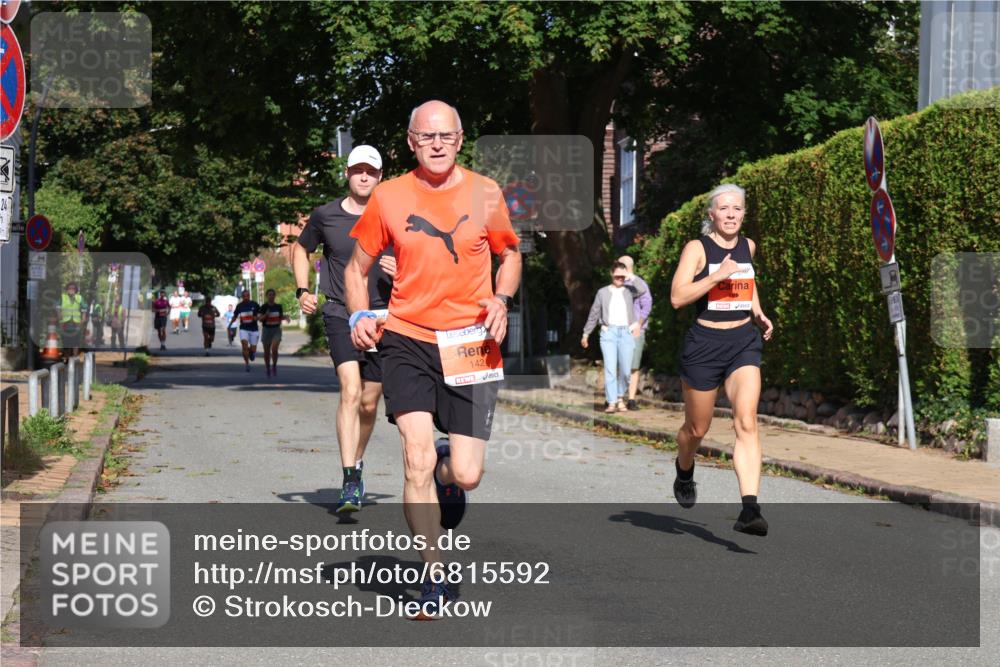 25.08.2024 - 20. Blankeneser Heldenlauf Strokosch-Dieckow http://msf.ph/oto/6815592 25.08.2024 09:42:36 Ziel 142, 191, 222 meine-sportfotos.de