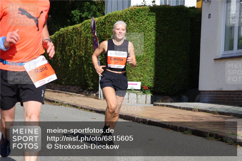 25.08.2024 - 20. Blankeneser Heldenlauf Strokosch-Dieckow http://msf.ph/oto/6815605 25.08.2024 09:42:37 Ziel 142, 191, 222 meine-sportfotos.de