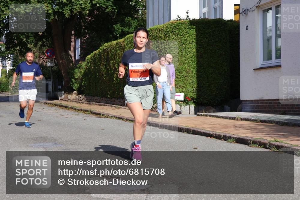 25.08.2024 - 20. Blankeneser Heldenlauf Strokosch-Dieckow http://msf.ph/oto/6815708 25.08.2024 09:42:48 Ziel 193, 272, 281 meine-sportfotos.de