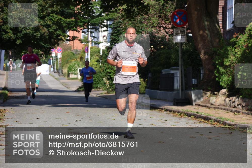 25.08.2024 - 20. Blankeneser Heldenlauf Strokosch-Dieckow http://msf.ph/oto/6815761 25.08.2024 09:42:52 Ziel 193, 272, 281 meine-sportfotos.de