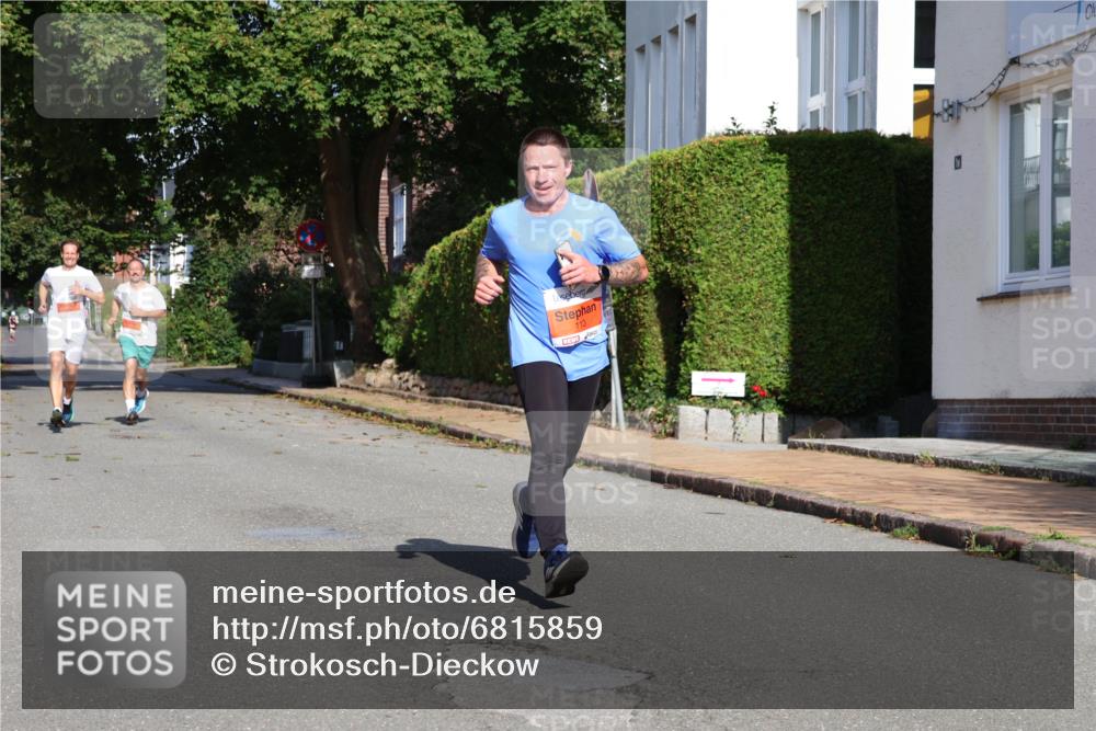 25.08.2024 - 20. Blankeneser Heldenlauf Strokosch-Dieckow http://msf.ph/oto/6815859 25.08.2024 09:43:05 Ziel 113, 170, 274, 275 meine-sportfotos.de
