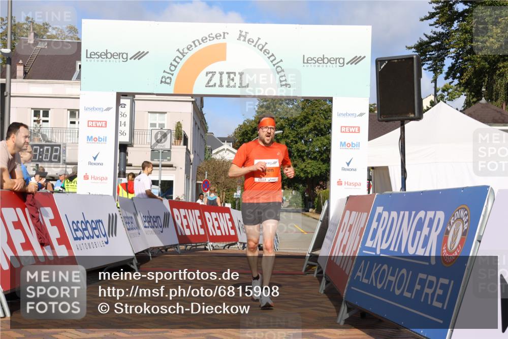 25.08.2024 - 20. Blankeneser Heldenlauf Strokosch-Dieckow http://msf.ph/oto/6815908 25.08.2024 09:37:36 Ziel 135 meine-sportfotos.de