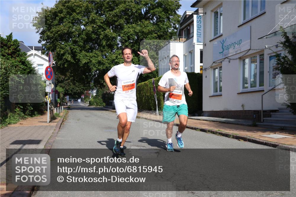 25.08.2024 - 20. Blankeneser Heldenlauf Strokosch-Dieckow http://msf.ph/oto/6815945 25.08.2024 09:43:10 Ziel 113, 274, 275 meine-sportfotos.de