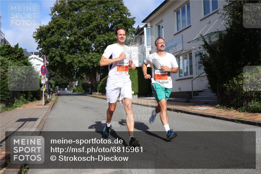 25.08.2024 - 20. Blankeneser Heldenlauf Strokosch-Dieckow http://msf.ph/oto/6815961 25.08.2024 09:43:10 Ziel 113, 274, 275 meine-sportfotos.de