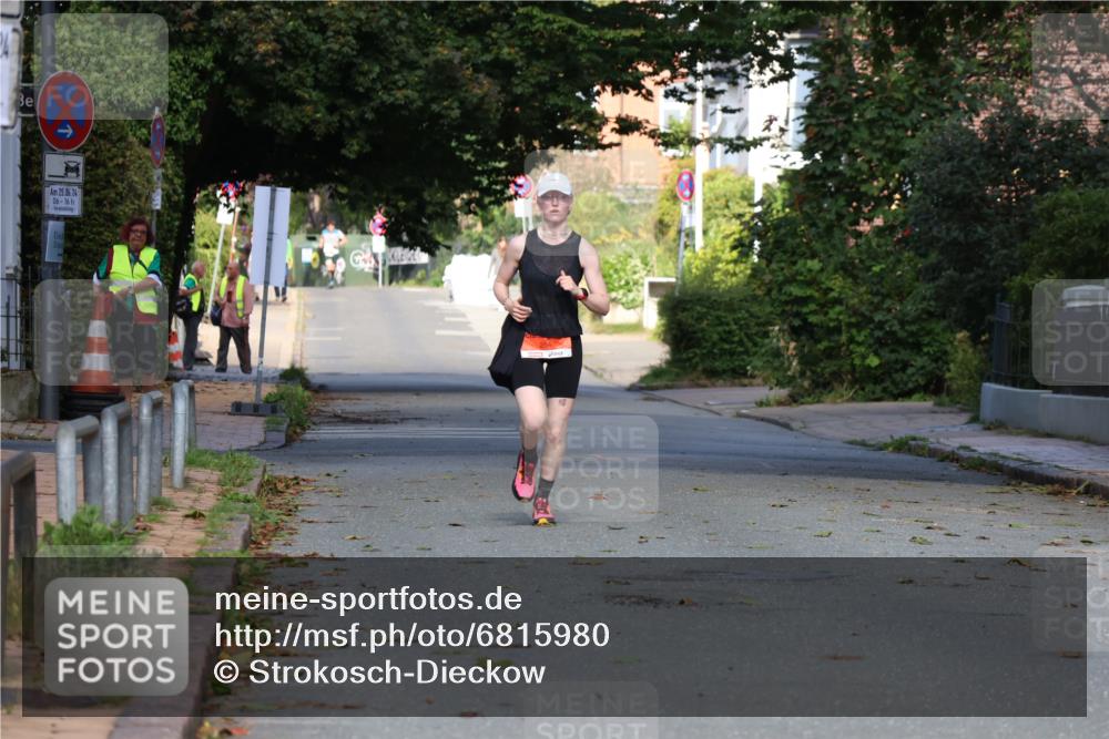 25.08.2024 - 20. Blankeneser Heldenlauf Strokosch-Dieckow http://msf.ph/oto/6815980 25.08.2024 09:43:33 Ziel 254 meine-sportfotos.de