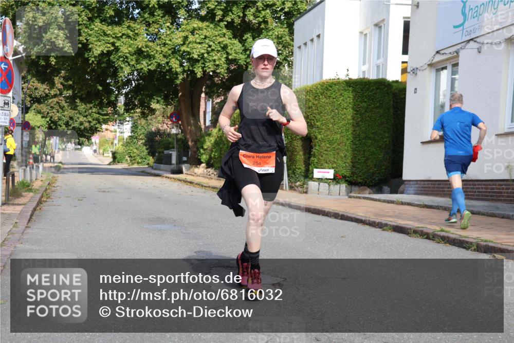 25.08.2024 - 20. Blankeneser Heldenlauf Strokosch-Dieckow http://msf.ph/oto/6816032 25.08.2024 09:43:39 Ziel 254 meine-sportfotos.de