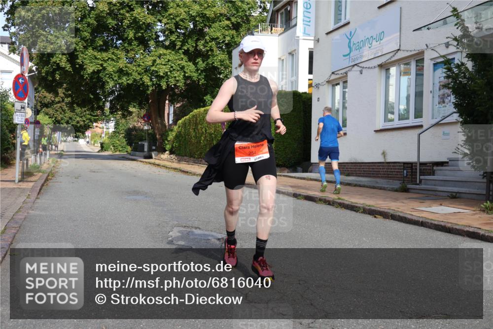 25.08.2024 - 20. Blankeneser Heldenlauf Strokosch-Dieckow http://msf.ph/oto/6816040 25.08.2024 09:43:40 Ziel 254 meine-sportfotos.de