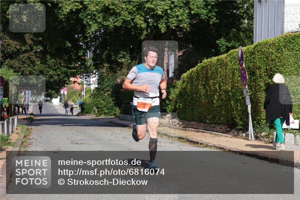 25.08.2024 - 20. Blankeneser Heldenlauf Strokosch-Dieckow http://msf.ph/oto/6816074 25.08.2024 09:44:17 Ziel 139 meine-sportfotos.de